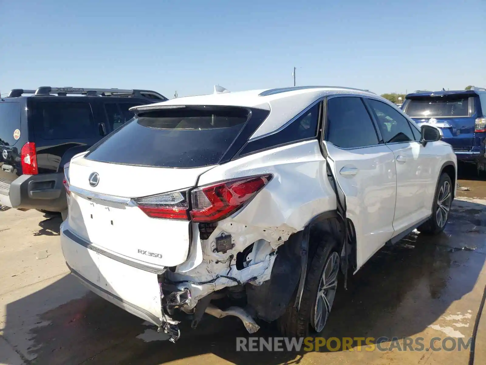 4 Photograph of a damaged car 2T2HZMAA4MC211524 LEXUS RX350 2021