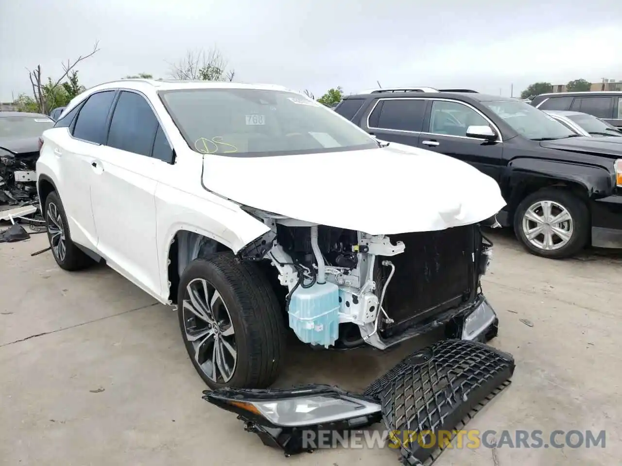 1 Photograph of a damaged car 2T2HZMAA5MC211810 LEXUS RX350 2021