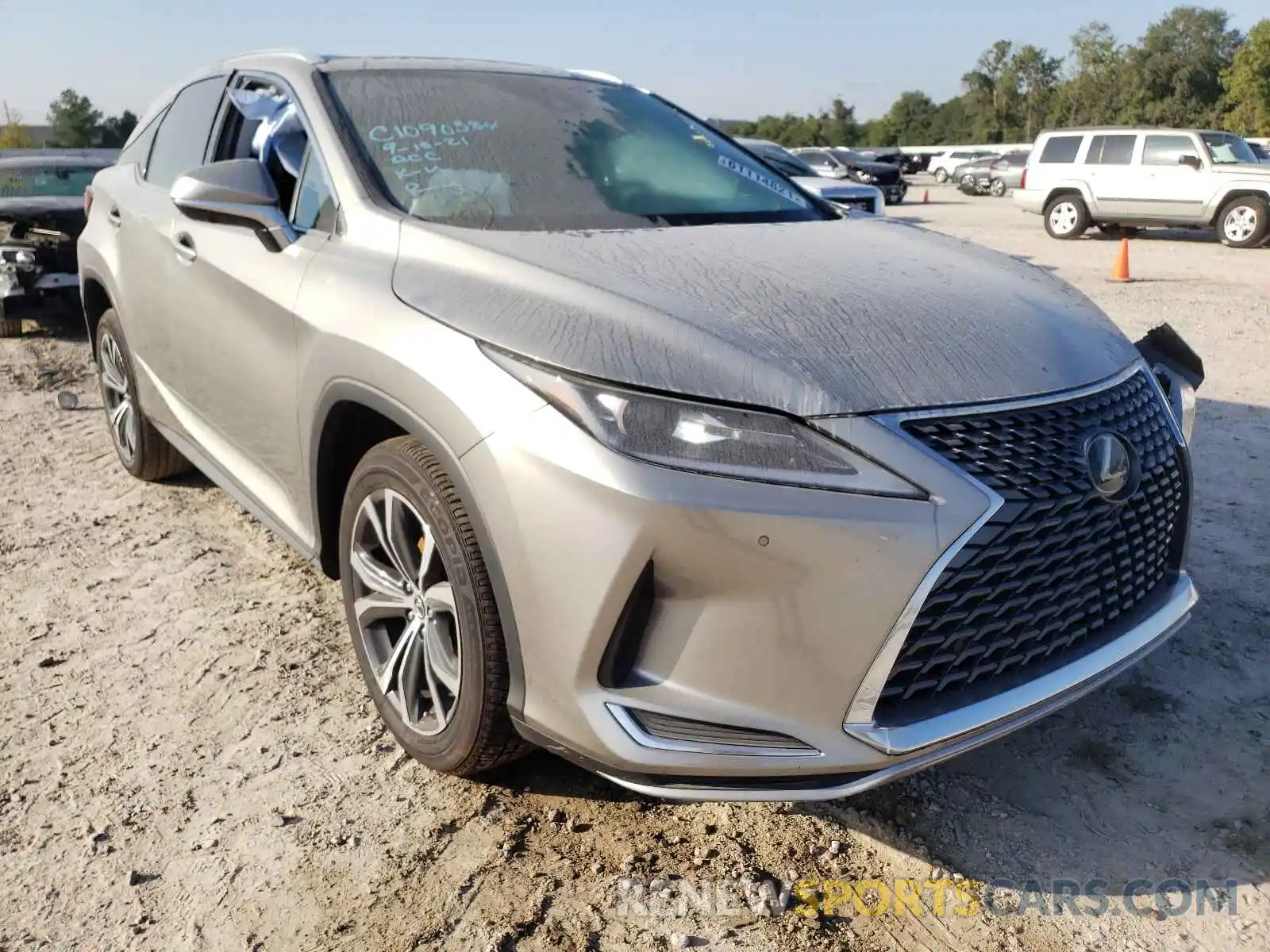 1 Photograph of a damaged car 2T2HZMAA5MC218255 LEXUS RX350 2021