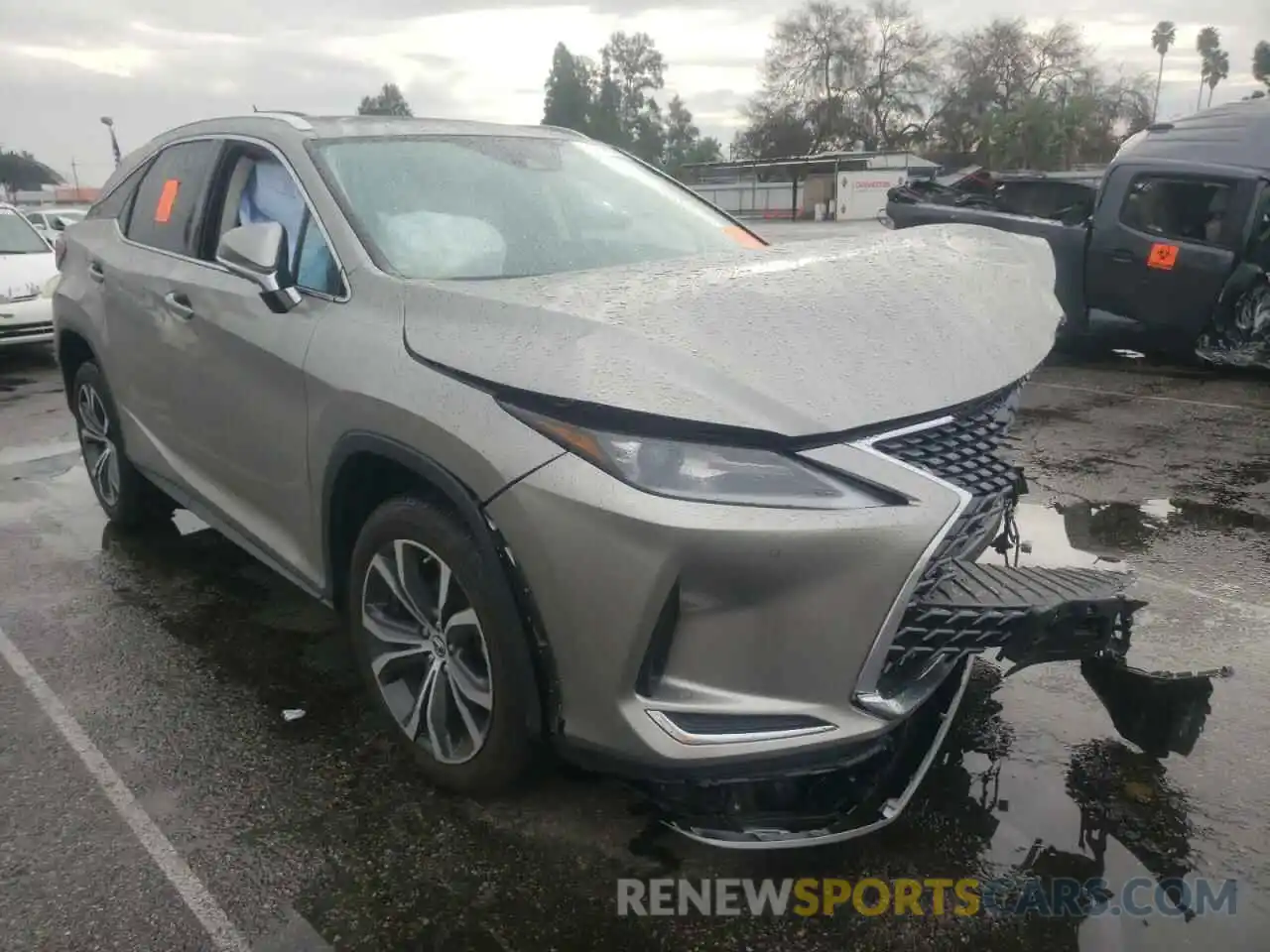 1 Photograph of a damaged car 2T2HZMAA8MC205774 LEXUS RX350 2021