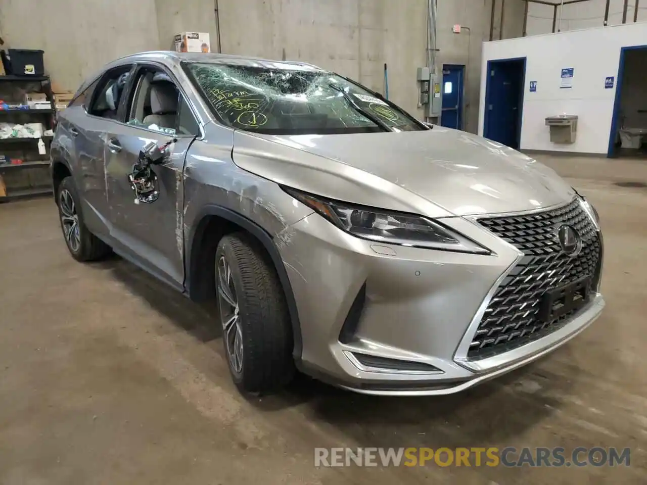 1 Photograph of a damaged car 2T2HZMDA3MC264971 LEXUS RX350 2021