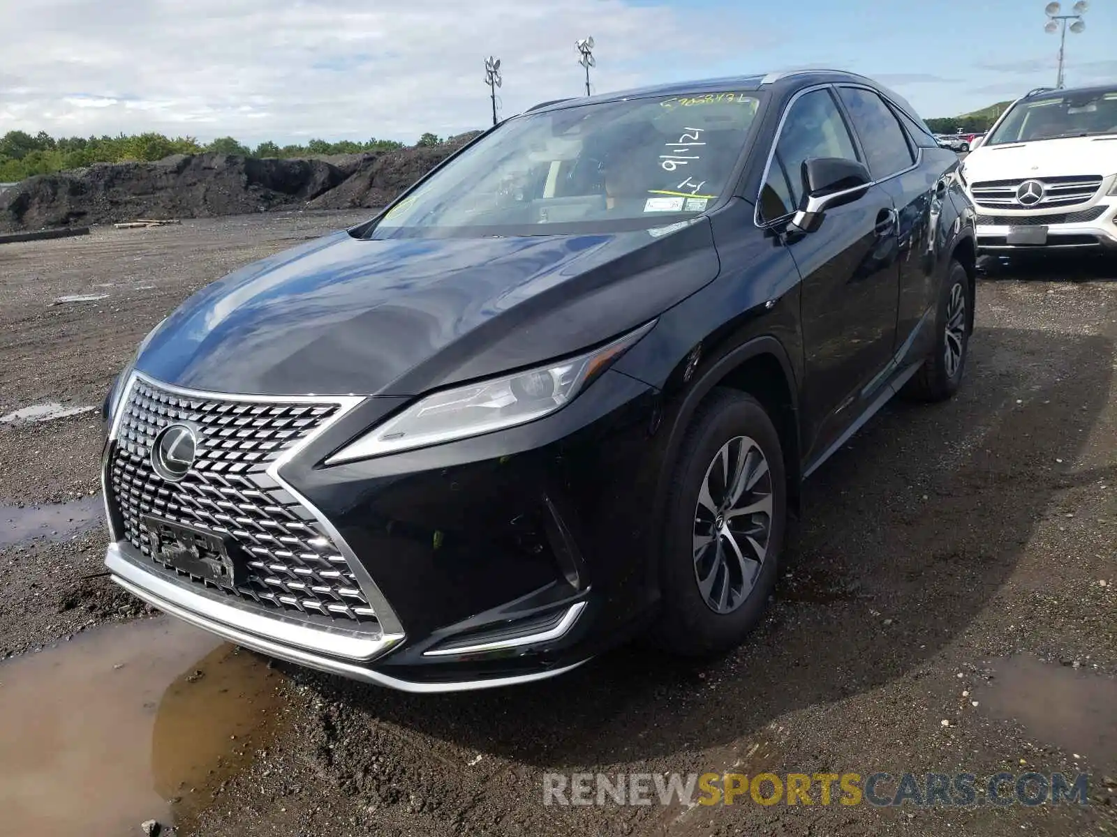 2 Photograph of a damaged car 2T2HZMDA3MC286565 LEXUS RX350 2021