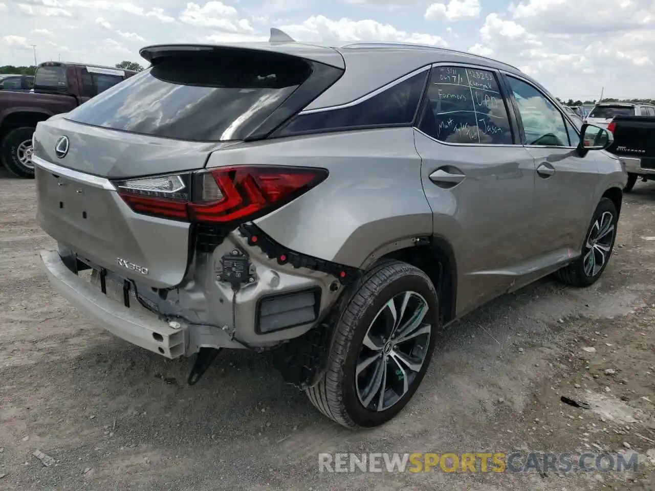 4 Photograph of a damaged car 2T2HZMDA4MC301686 LEXUS RX350 2021