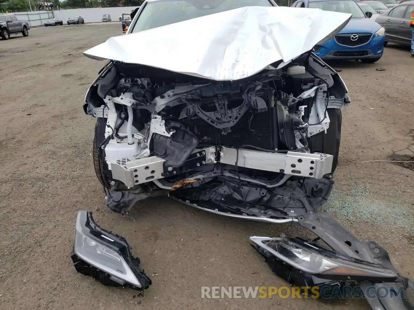 9 Photograph of a damaged car 2T2HZMDA7MC265671 LEXUS RX350 2021