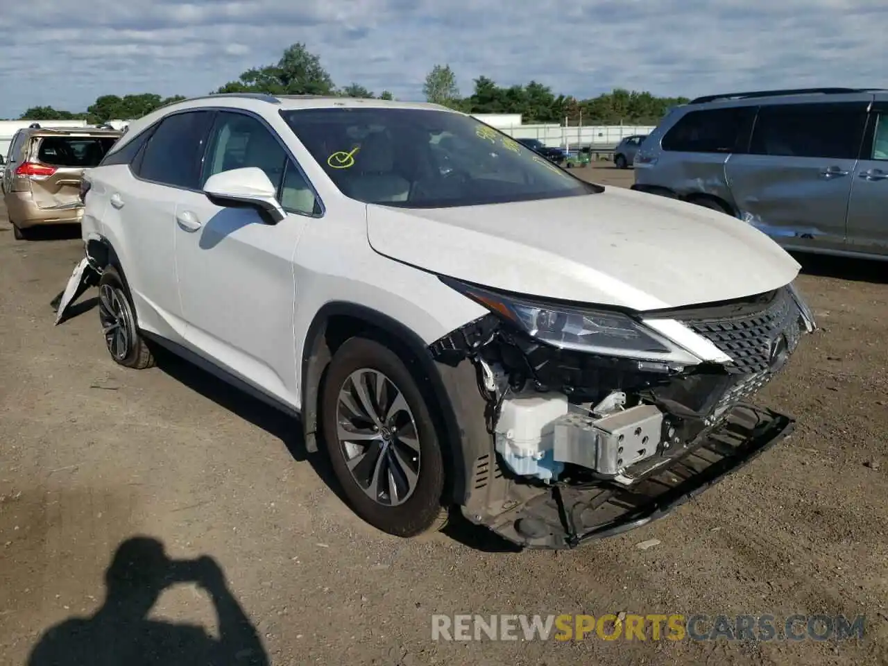 1 Photograph of a damaged car 2T2HZMDA9MC303059 LEXUS RX350 2021