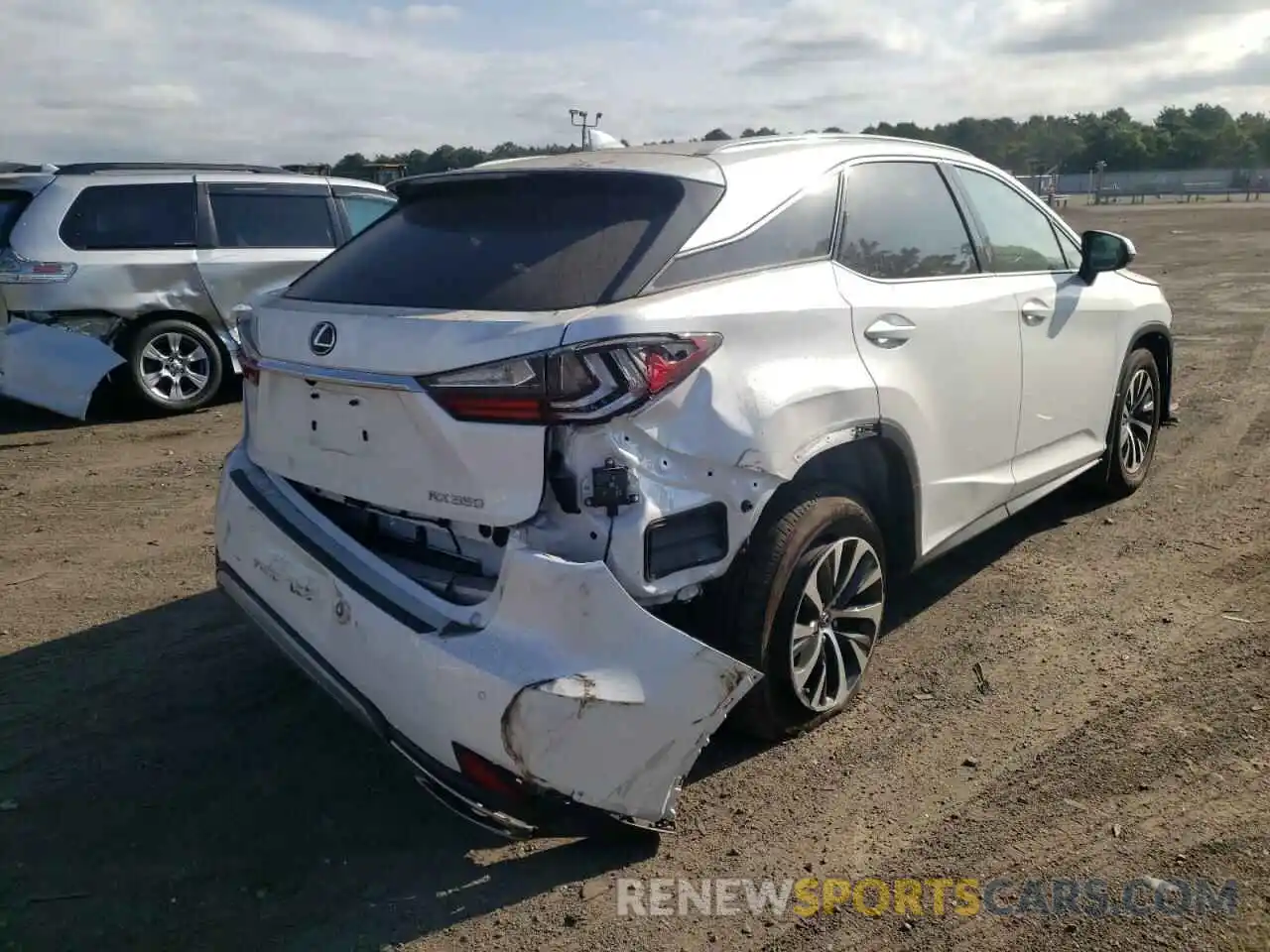 4 Photograph of a damaged car 2T2HZMDA9MC303059 LEXUS RX350 2021