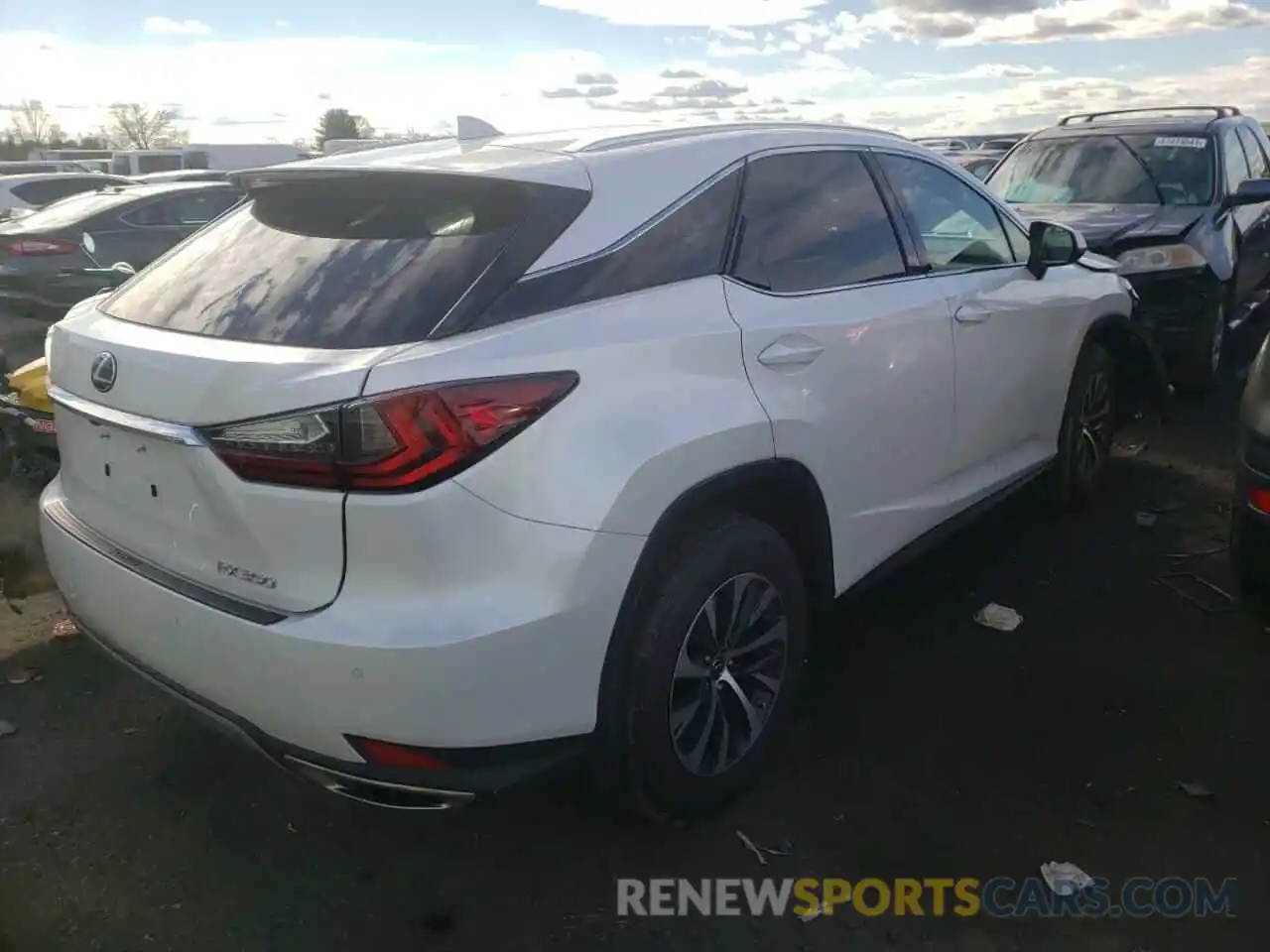 4 Photograph of a damaged car 2T2HZMDA9MC306043 LEXUS RX350 2021