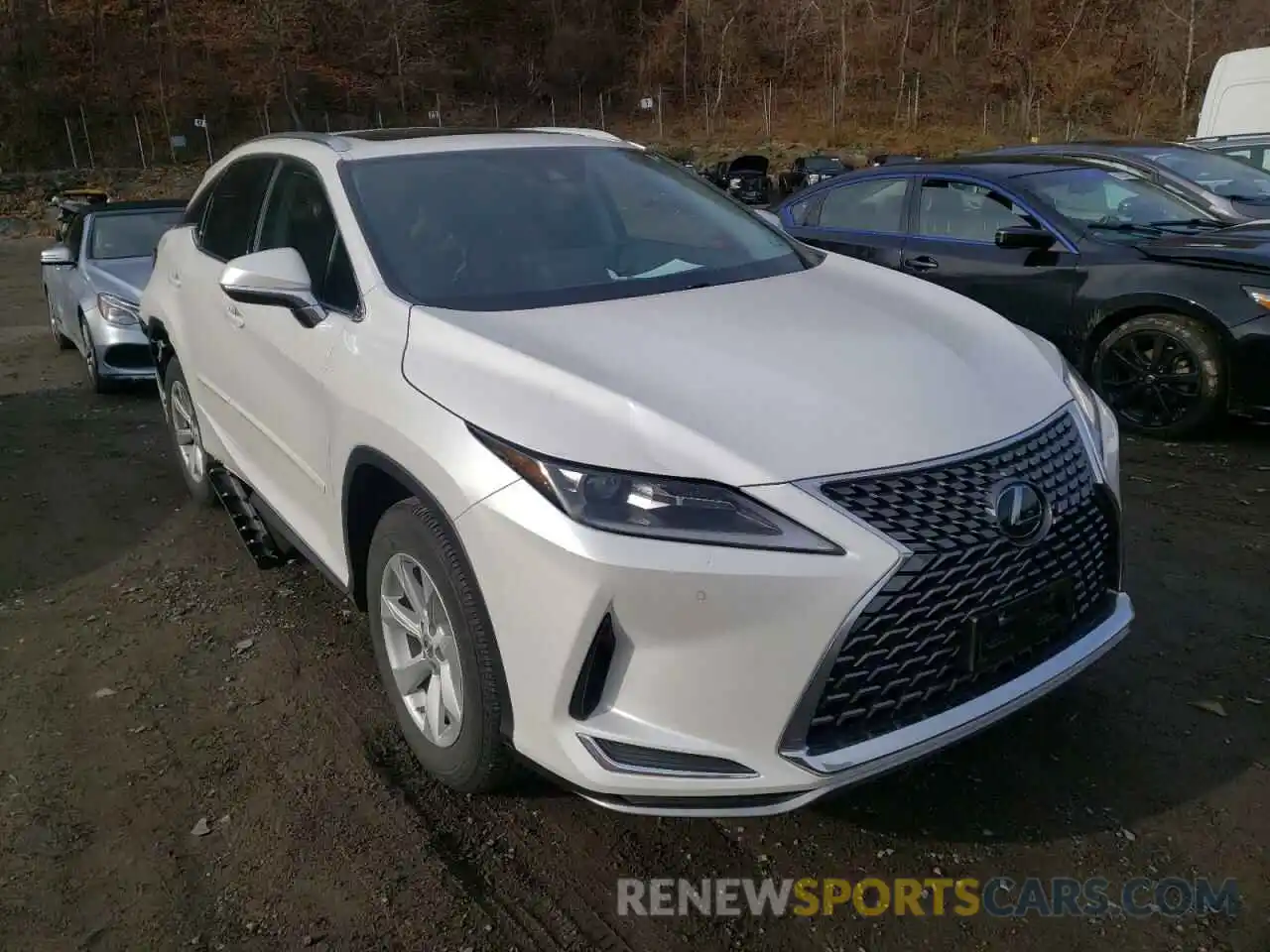 1 Photograph of a damaged car 2T2HZMDAXMC262439 LEXUS RX350 2021