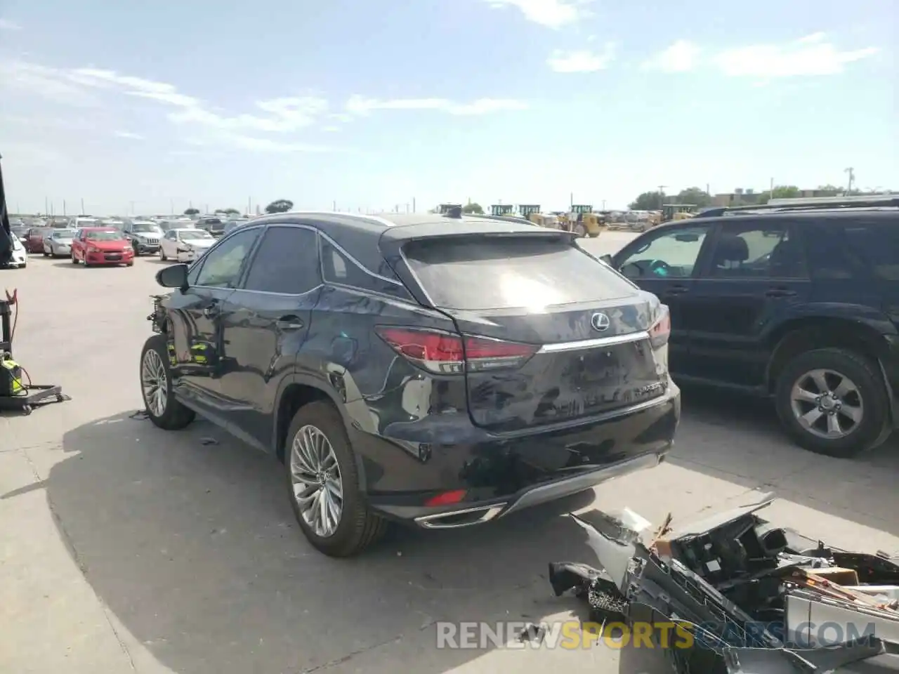 3 Фотография поврежденного автомобиля 2T2JZMAA3MC185466 LEXUS RX350 2021