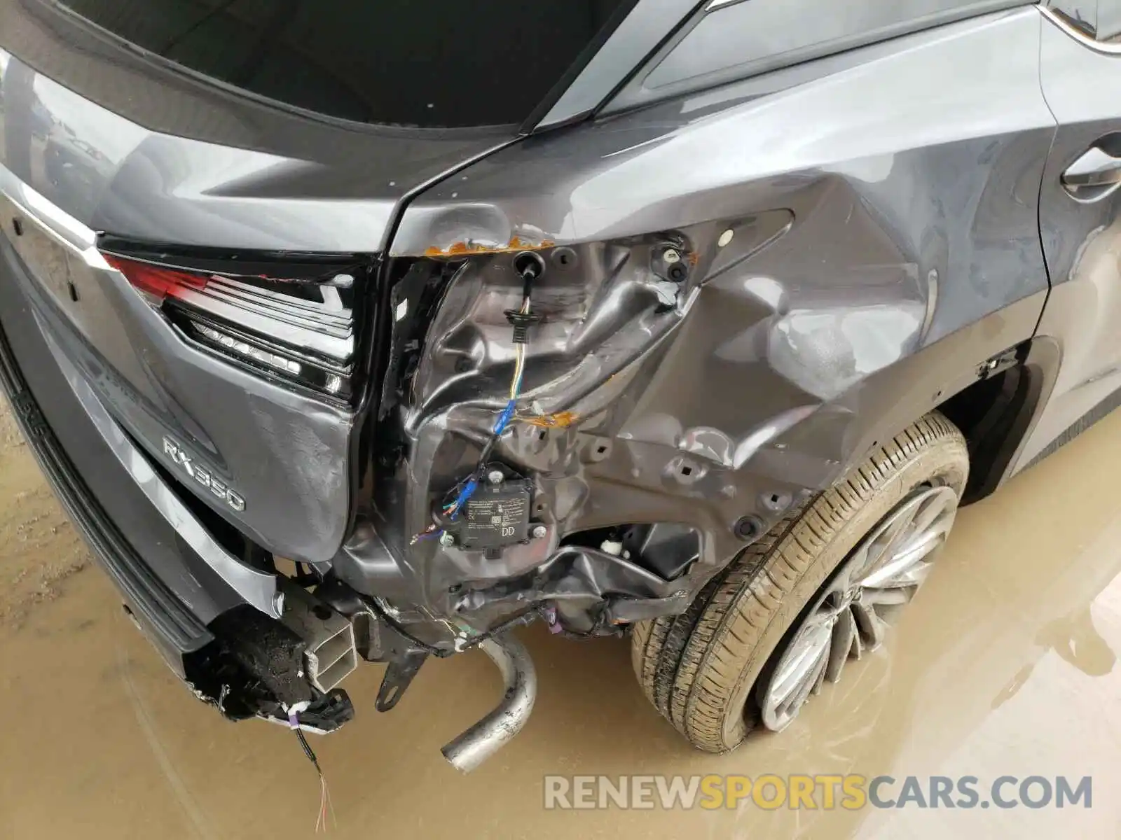 9 Фотография поврежденного автомобиля 2T2JZMAA6MC183100 LEXUS RX350 2021