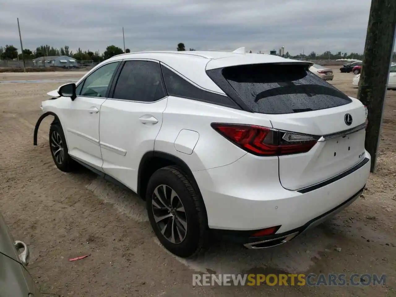 3 Photograph of a damaged car 2T2HZMDA1NC308984 LEXUS RX350 2022