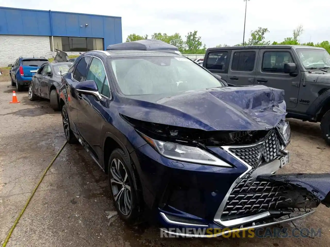 1 Photograph of a damaged car 2T2HZMDA5NC337064 LEXUS RX350 2022