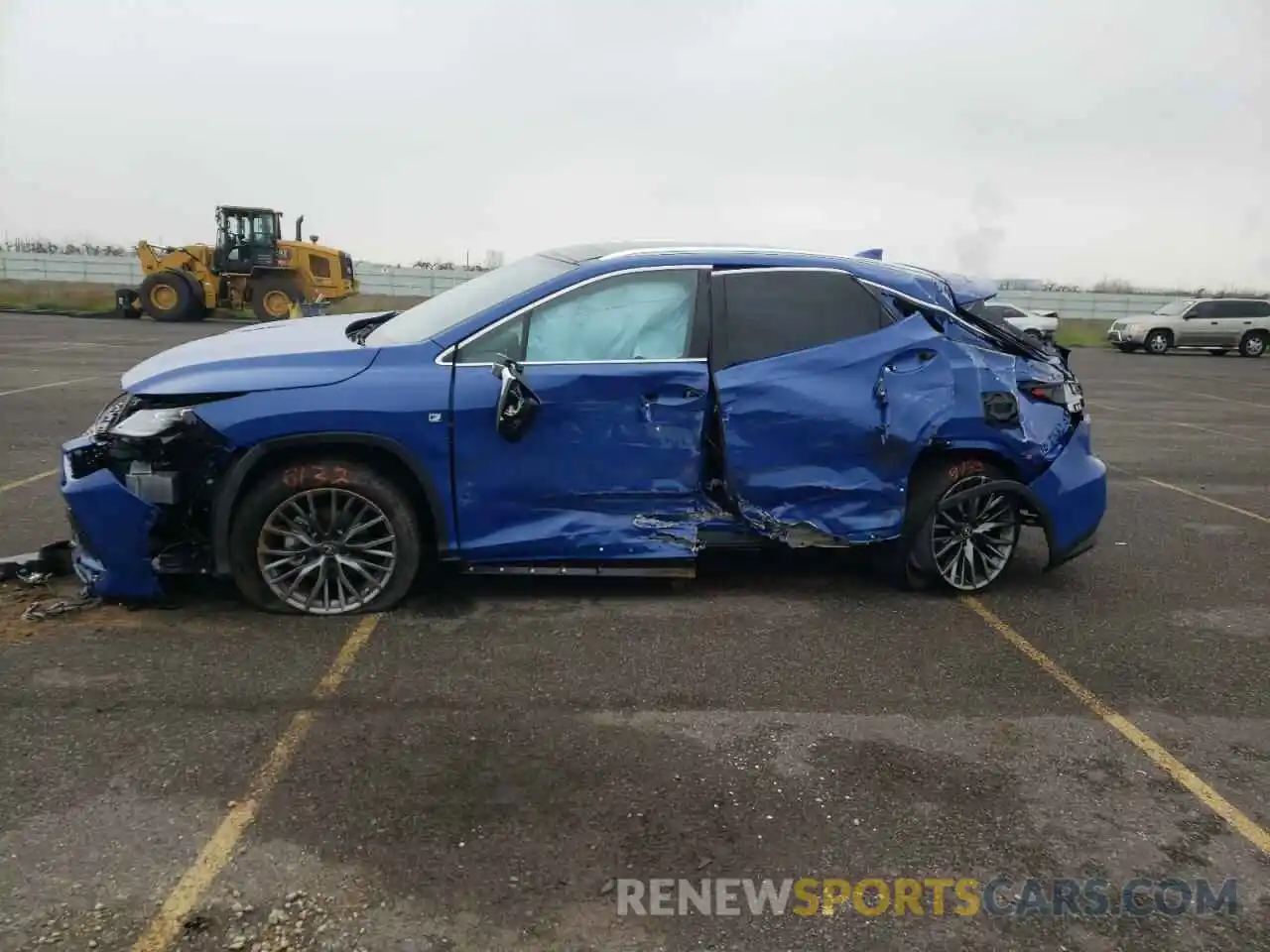 9 Photograph of a damaged car 2T2YZMDAXNC318364 LEXUS RX350 2022