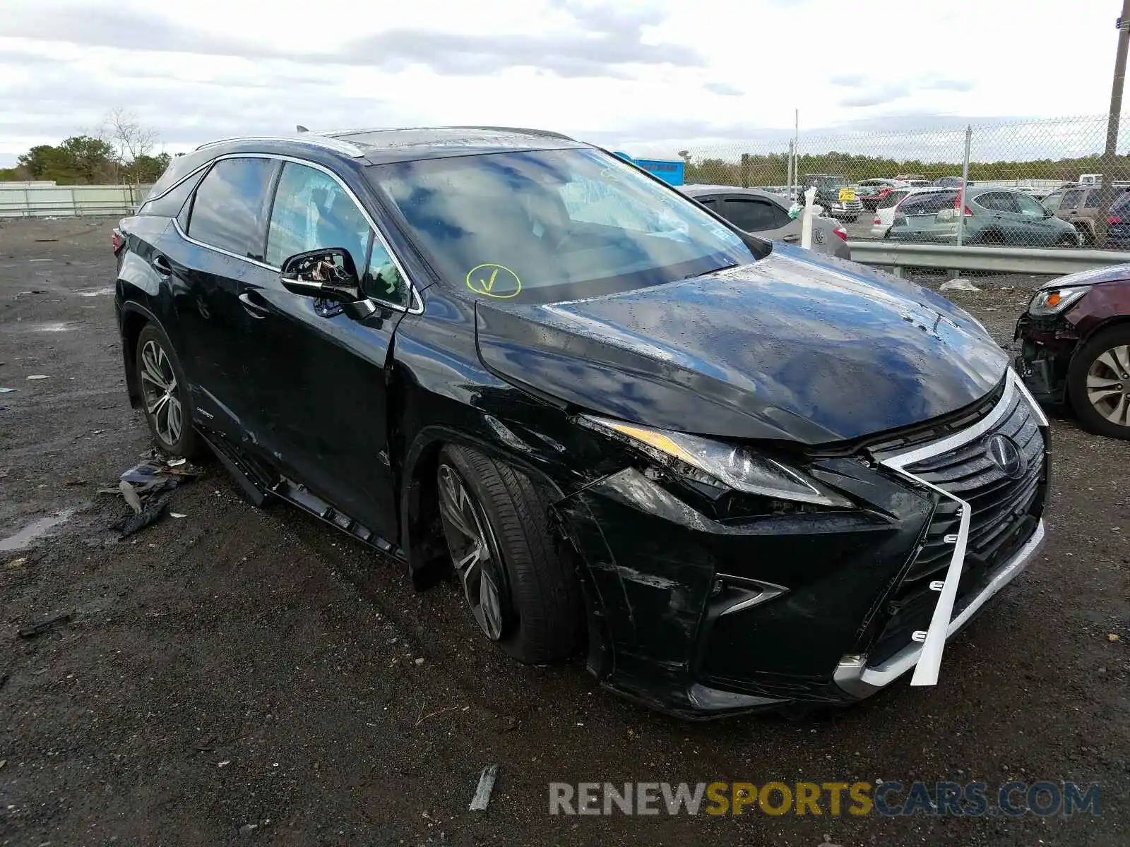 1 Photograph of a damaged car 2T2BGMCA0KC039787 LEXUS RX450 2019