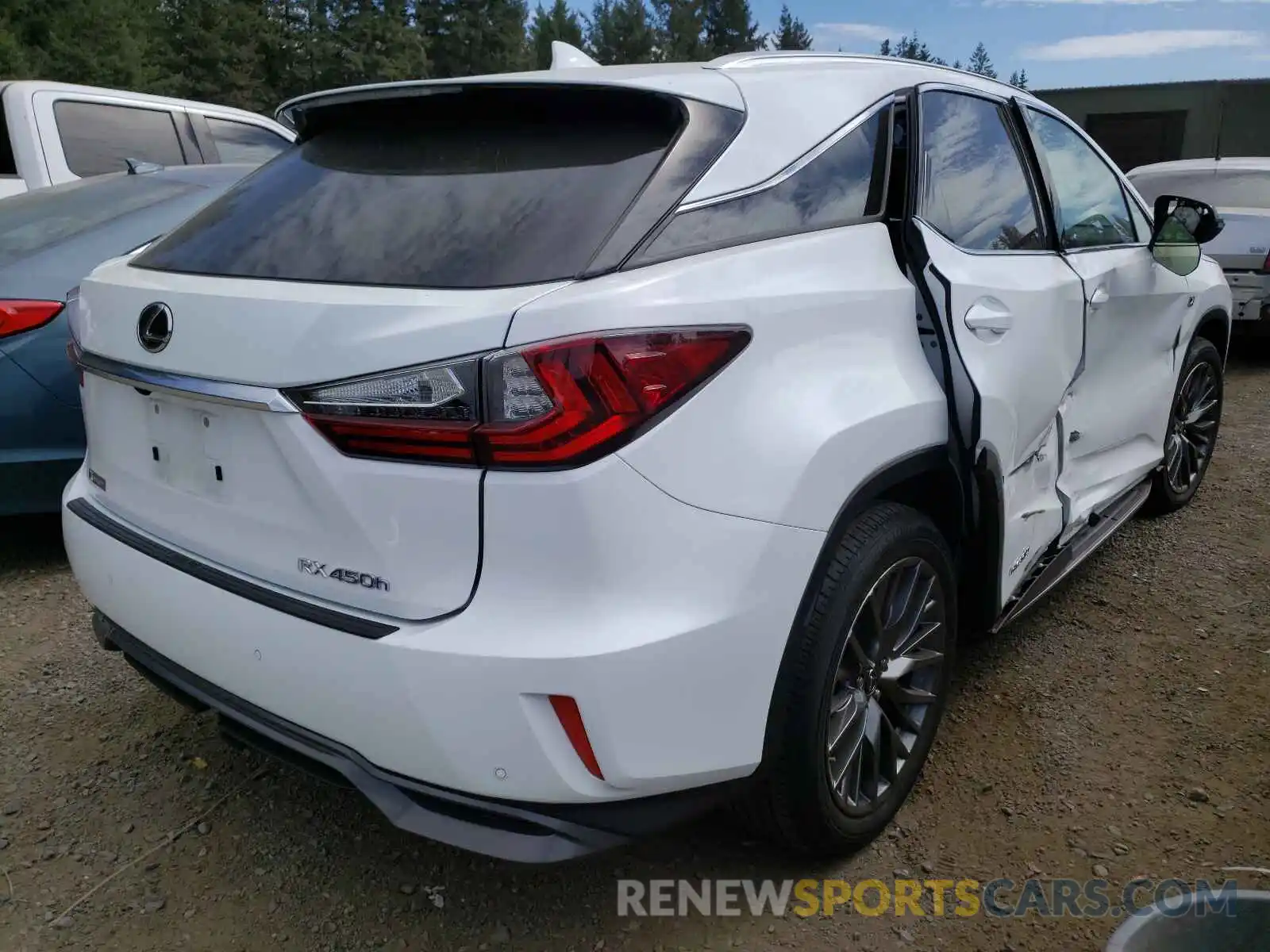 4 Photograph of a damaged car 2T2BGMCA1KC036588 LEXUS RX450 2019