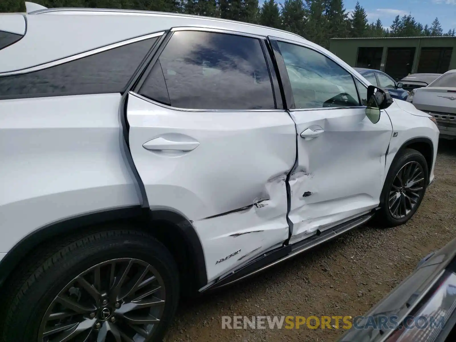 9 Photograph of a damaged car 2T2BGMCA1KC036588 LEXUS RX450 2019