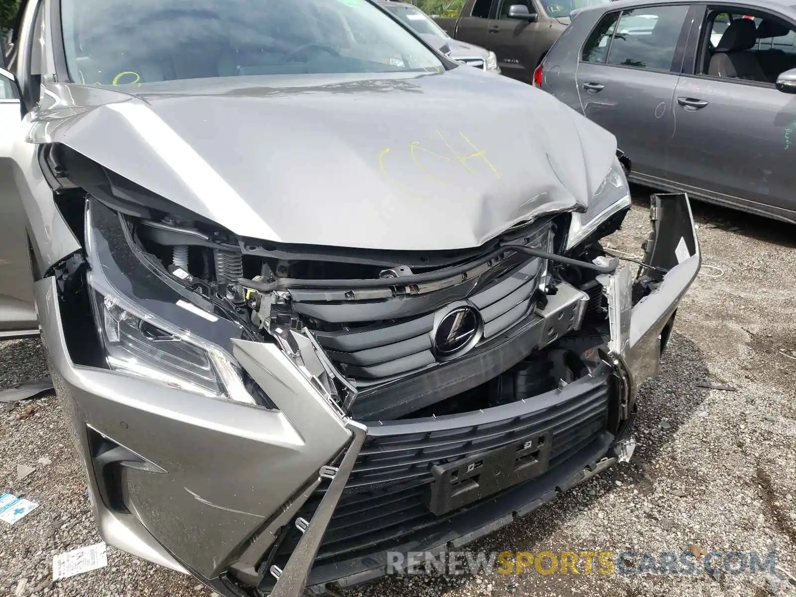 9 Photograph of a damaged car 2T2BGMCA1KC041175 LEXUS RX450 2019