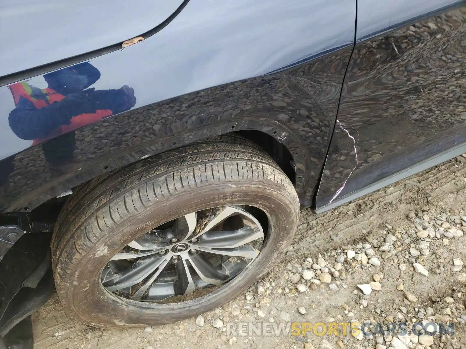 9 Photograph of a damaged car 2T2BGMCA3KC043266 LEXUS RX450 2019