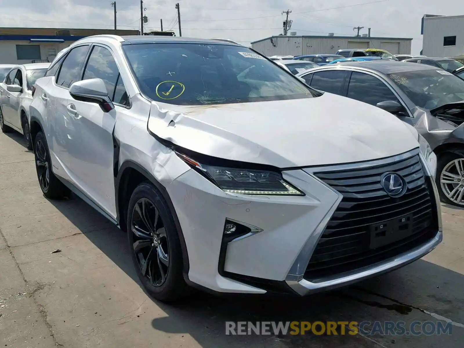 1 Photograph of a damaged car 2T2BGMCA5KC030633 LEXUS RX450 2019