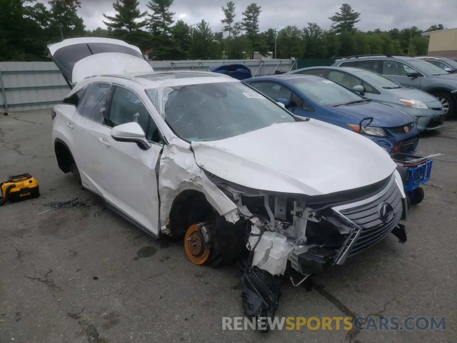 1 Photograph of a damaged car 2T2BGMCA8KC030965 LEXUS RX450 2019