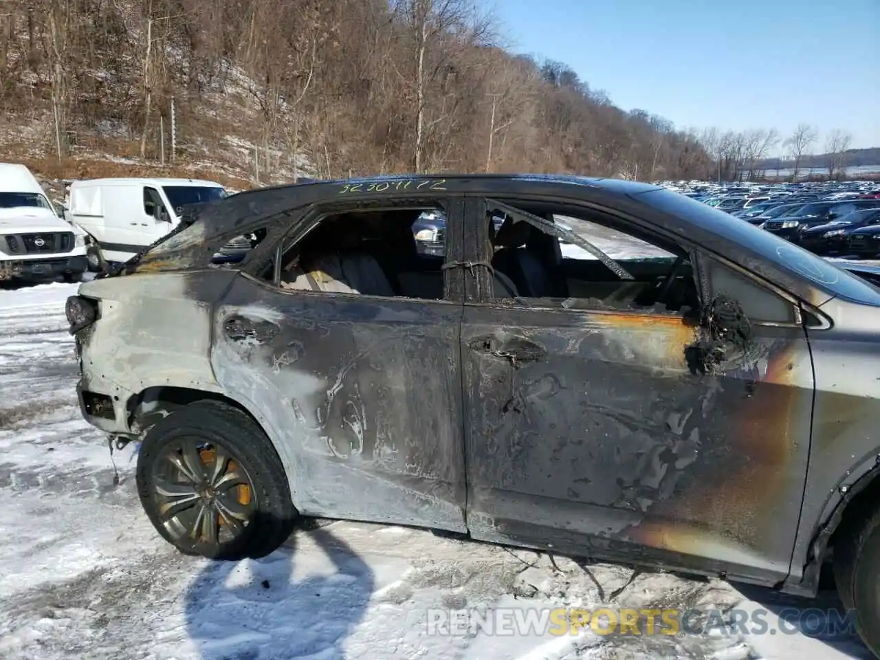 9 Photograph of a damaged car 2T2BGMCAXKC032460 LEXUS RX450 2019