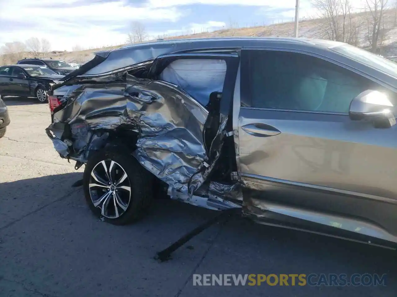 9 Photograph of a damaged car 2T2HGMDA8MC067946 LEXUS RX450 2021