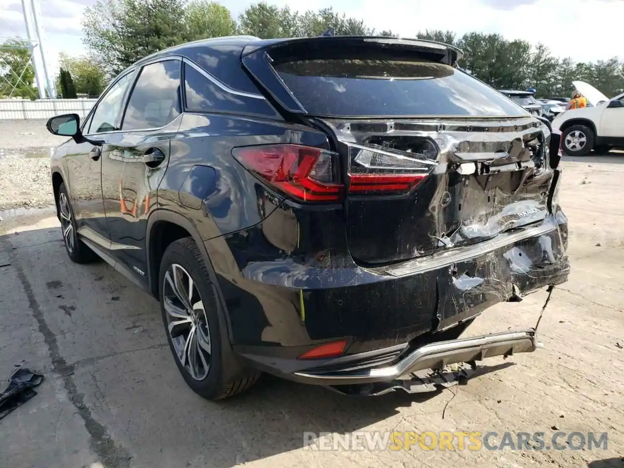 3 Фотография поврежденного автомобиля 2T2HGMDAXMC057614 LEXUS RX450 2021