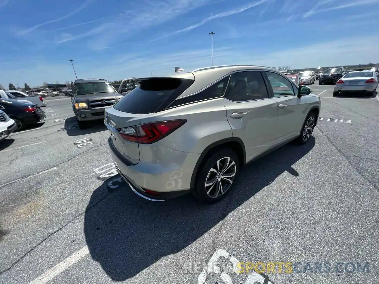 4 Photograph of a damaged car 2T2HGMDAXMC068693 LEXUS RX450 2021