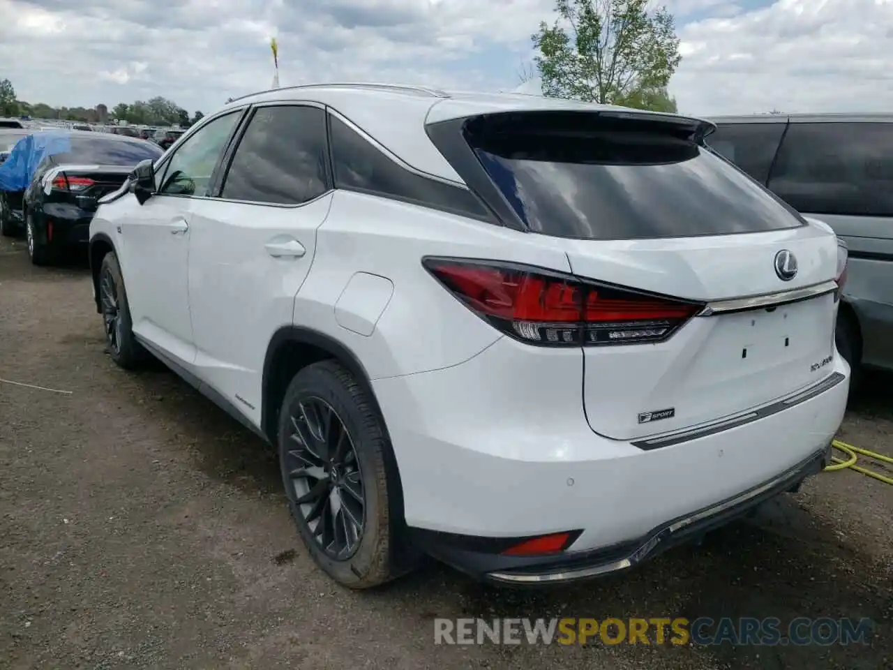 3 Фотография поврежденного автомобиля 2T2YGMDA1MC058957 LEXUS RX450 2021