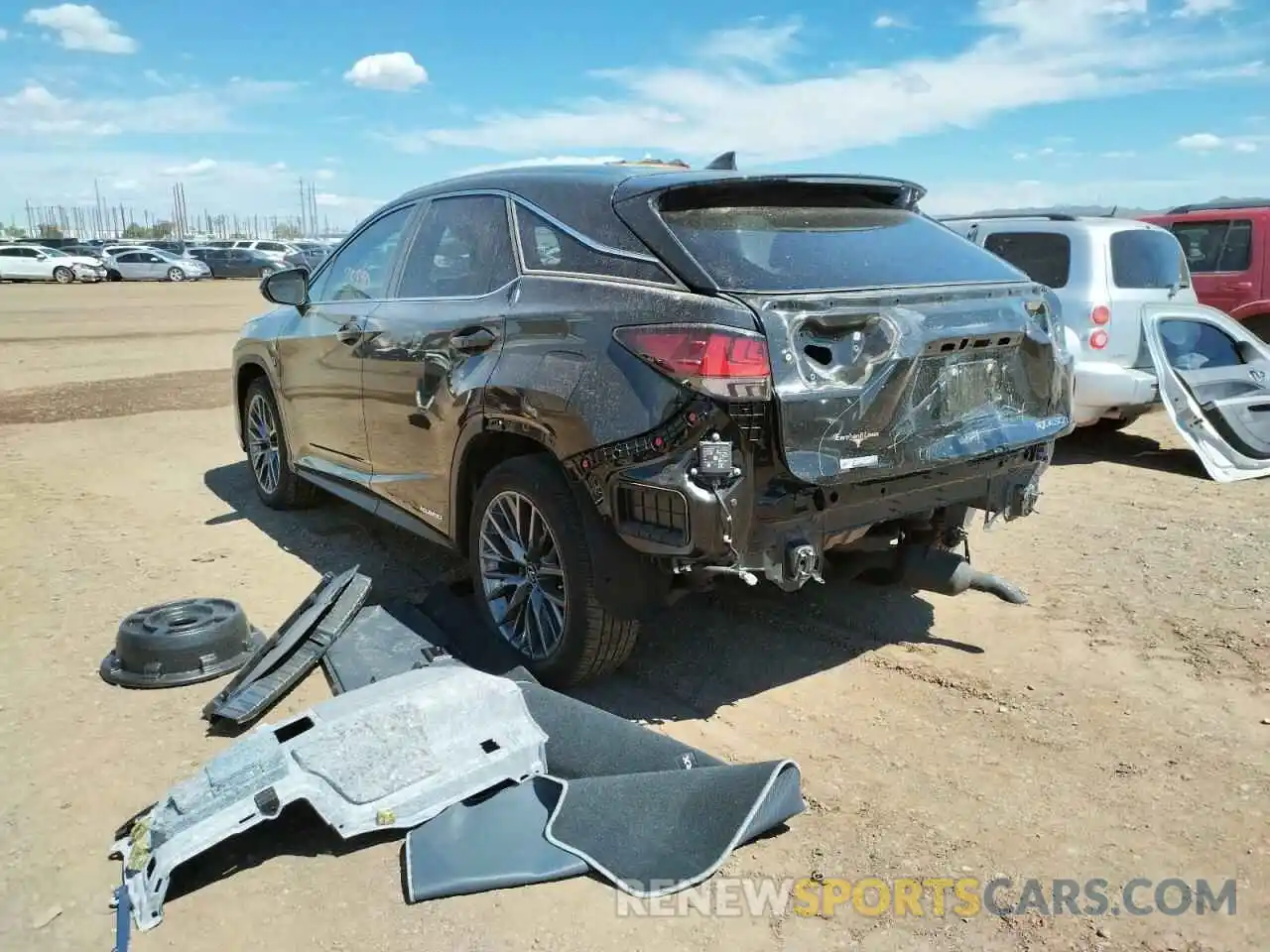 3 Фотография поврежденного автомобиля 2T2YGMDA2MC070647 LEXUS RX450 2021