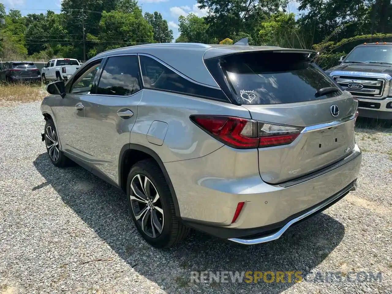 3 Photograph of a damaged car JTJHGKFA1M2019920 LEXUS RX450 2021