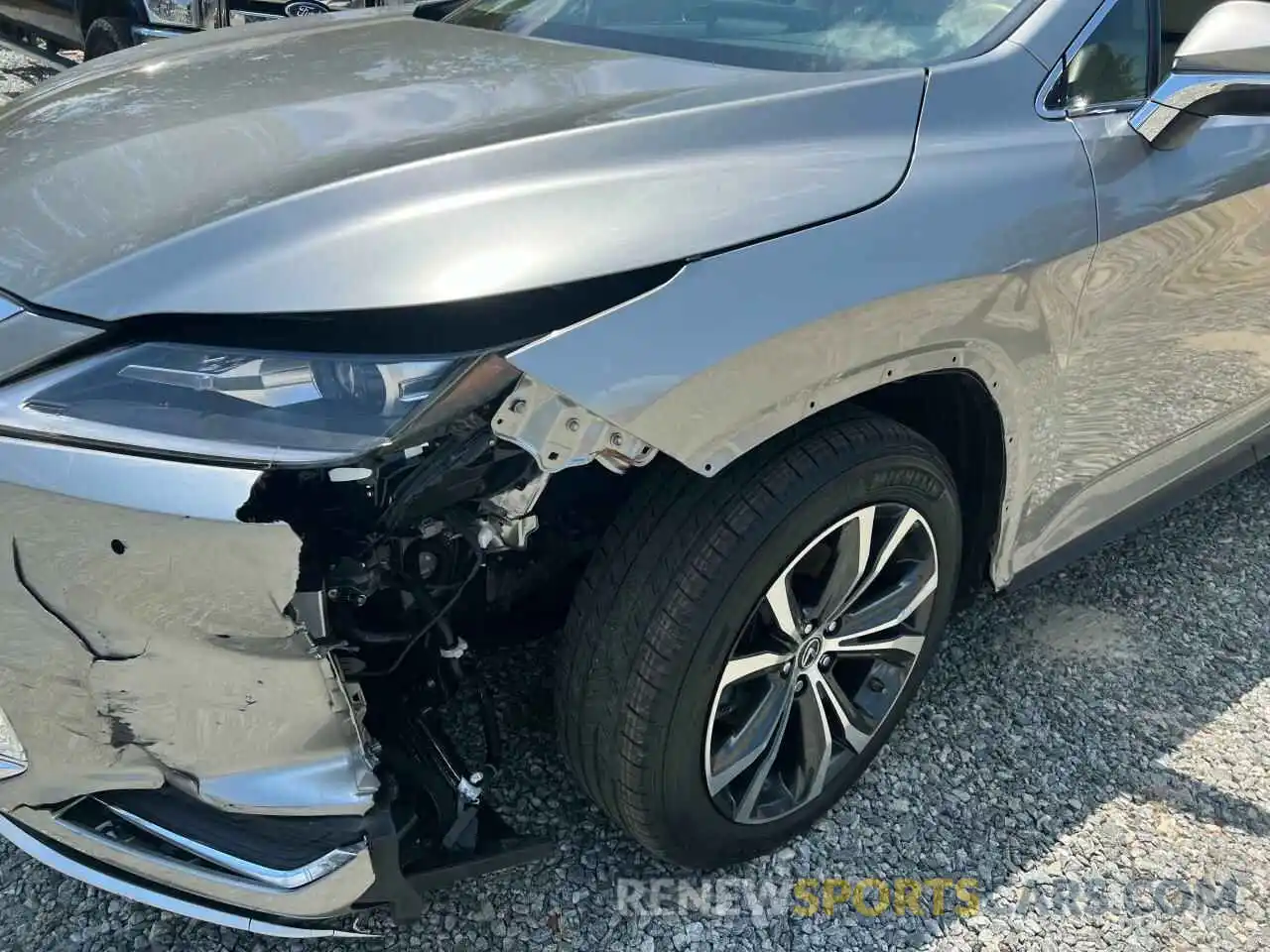 9 Photograph of a damaged car JTJHGKFA1M2019920 LEXUS RX450 2021