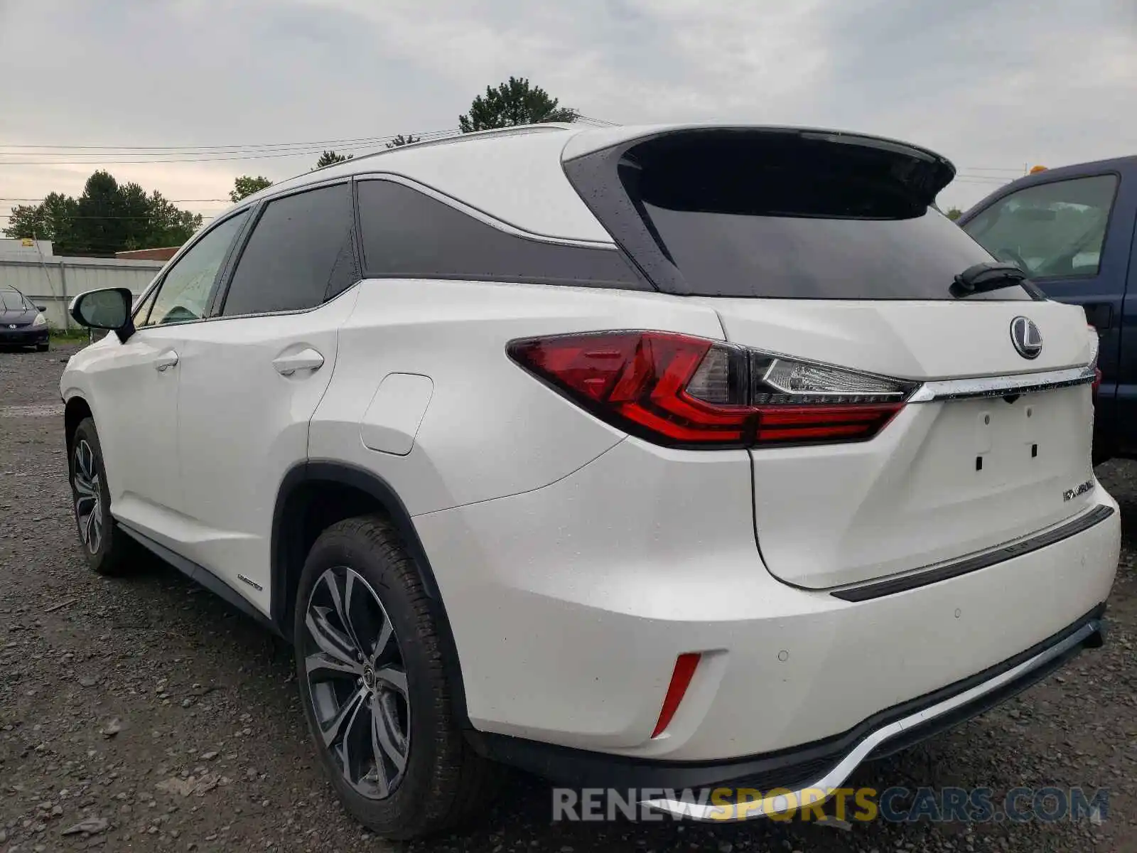 3 Фотография поврежденного автомобиля JTJHGKFA5M2018365 LEXUS RX450 2021