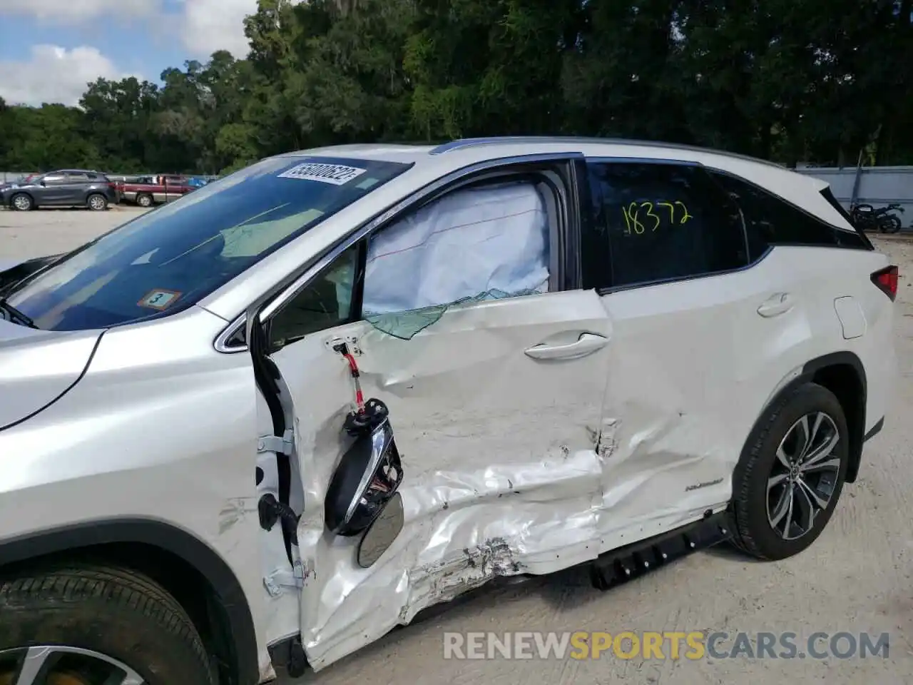 9 Photograph of a damaged car JTJHGKFA8M2019476 LEXUS RX450 2021