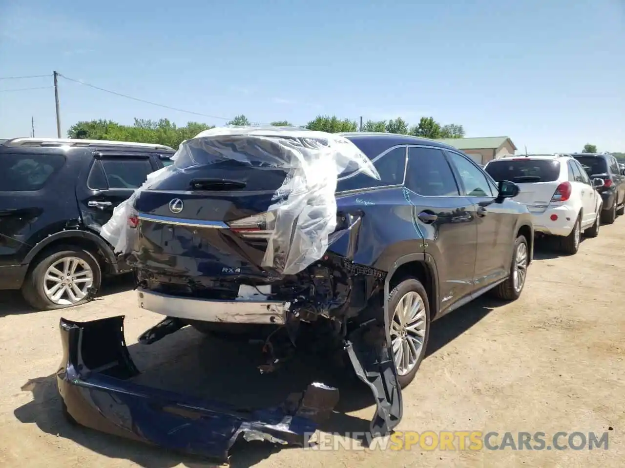 4 Фотография поврежденного автомобиля JTJJGKFA9M2016961 LEXUS RX450 2021