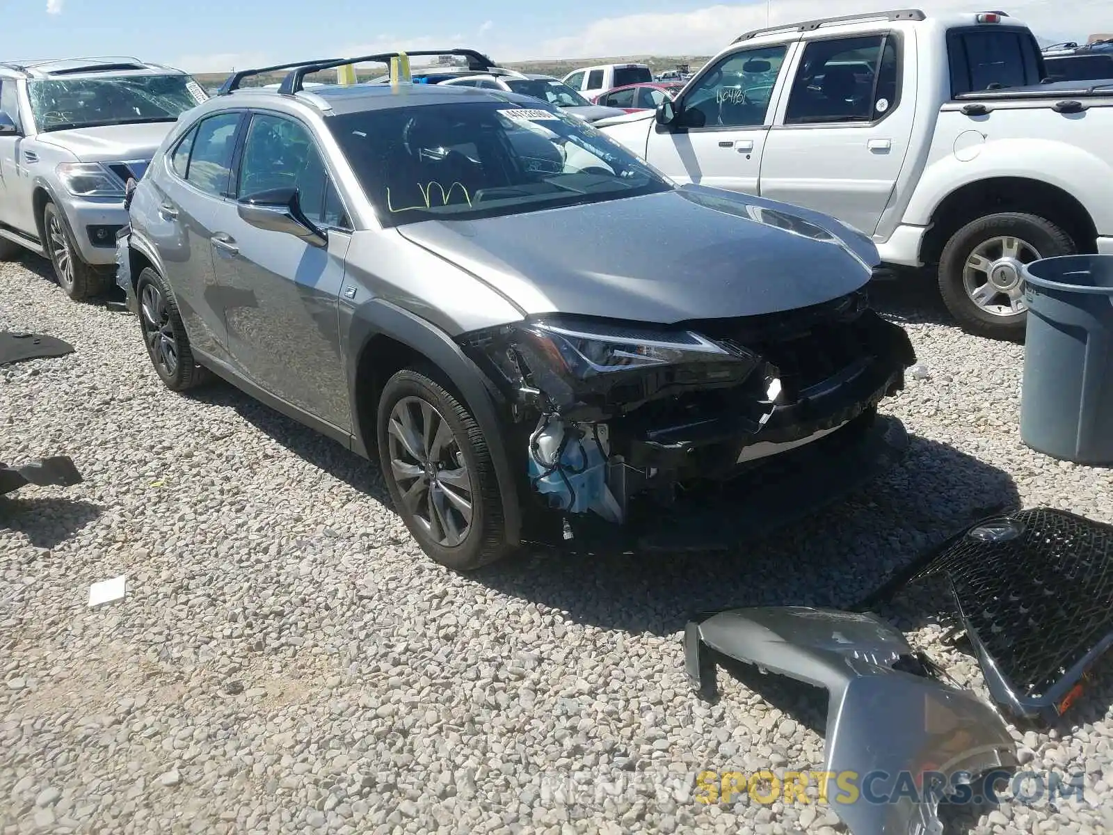 1 Photograph of a damaged car JTHY3JBH1K2002011 LEXUS UX 200 2019