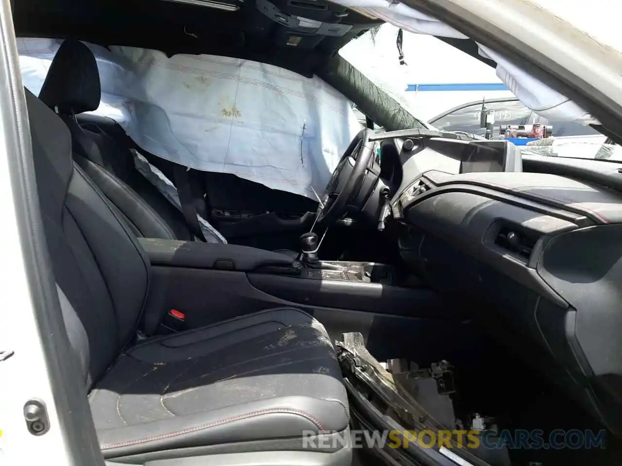 5 Photograph of a damaged car JTHY3JBH1K2006771 LEXUS UX 200 2019