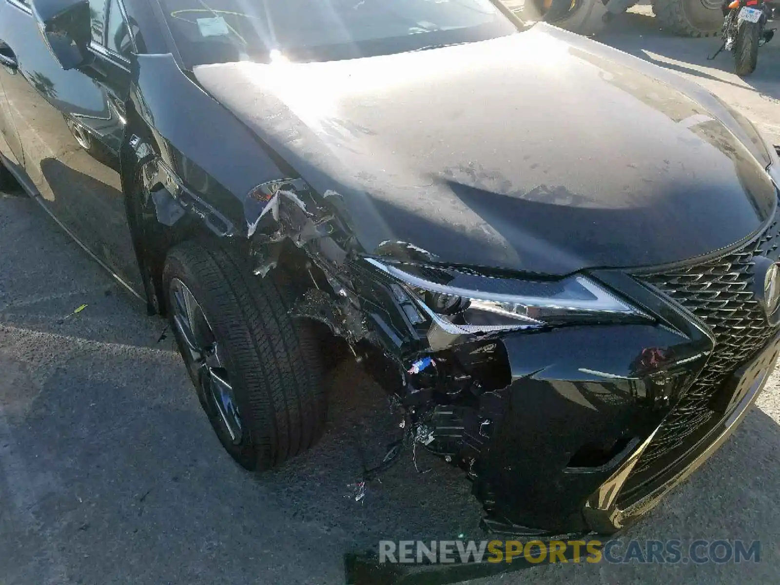 9 Photograph of a damaged car JTHY3JBH1K2008066 LEXUS UX 200 2019