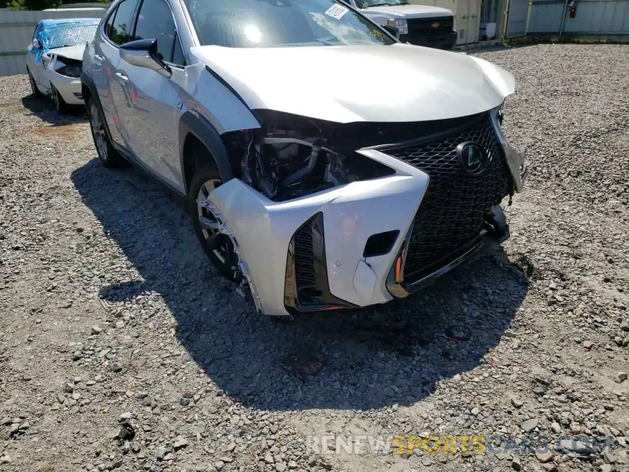 9 Photograph of a damaged car JTHY3JBH1K2018841 LEXUS UX 200 2019