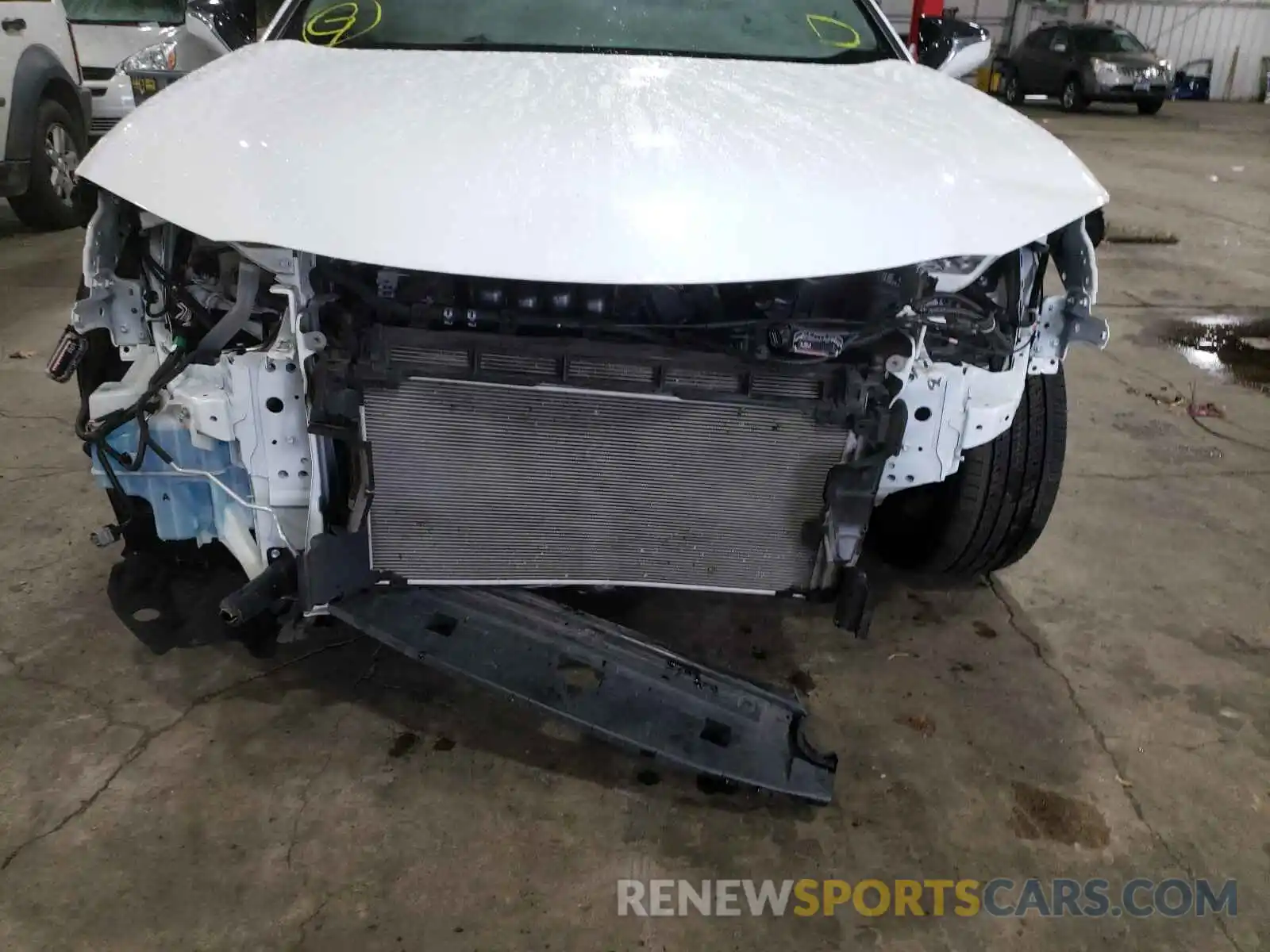 9 Photograph of a damaged car JTHY3JBH2K2003605 LEXUS UX 200 2019