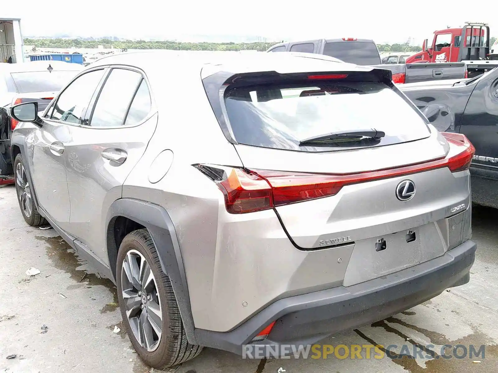 3 Фотография поврежденного автомобиля JTHY3JBH2K2006942 LEXUS UX 200 2019