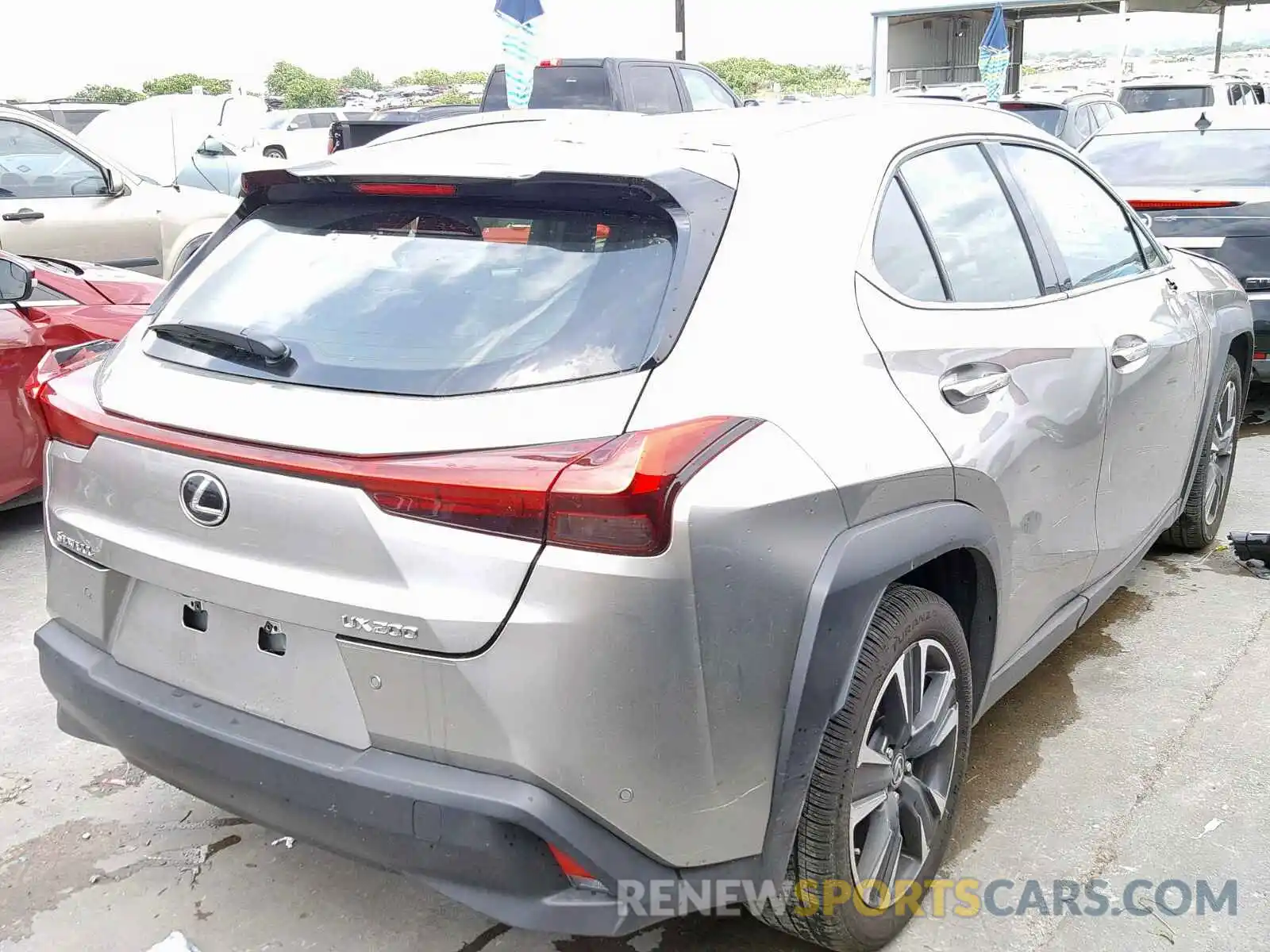 4 Фотография поврежденного автомобиля JTHY3JBH2K2006942 LEXUS UX 200 2019