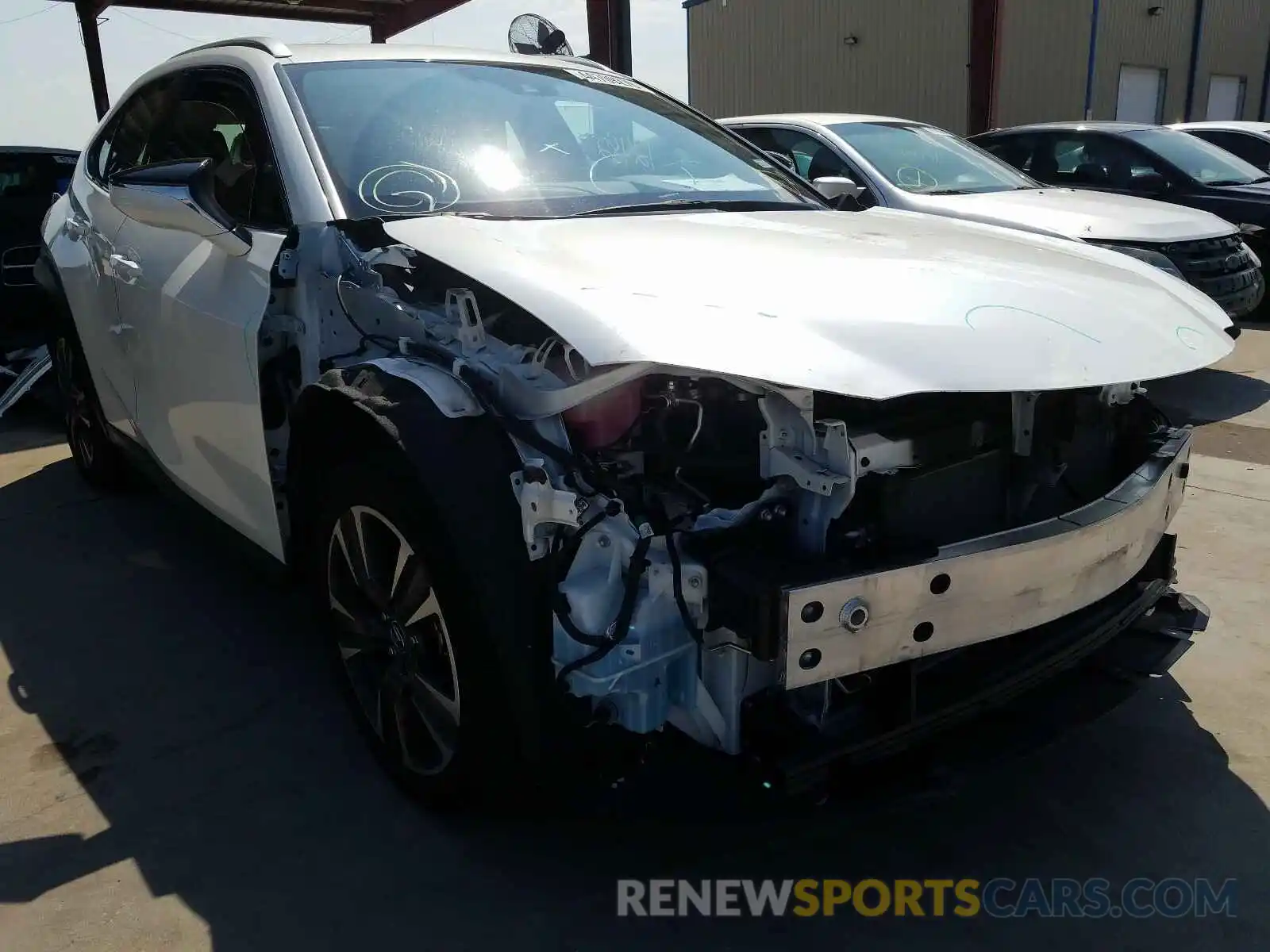 1 Photograph of a damaged car JTHY3JBH2K2009825 LEXUS UX 200 2019