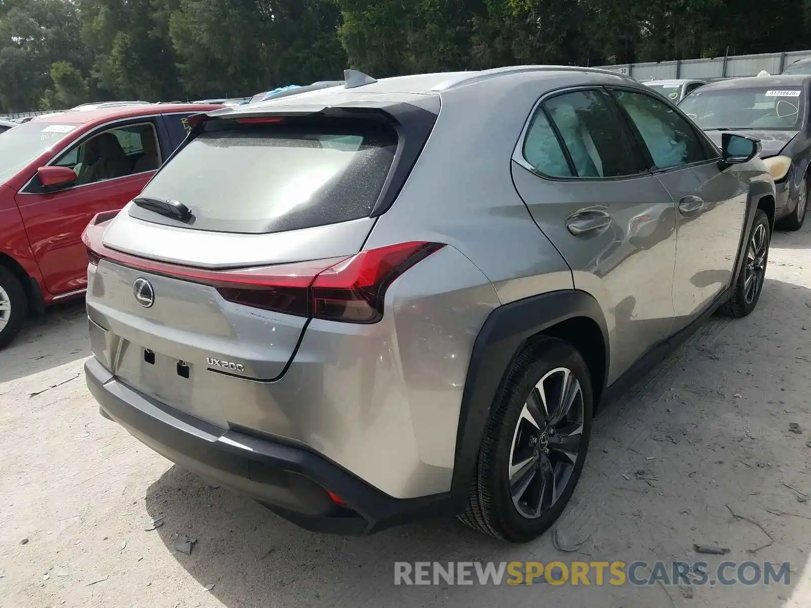 4 Photograph of a damaged car JTHY3JBH3K2002589 LEXUS UX 200 2019