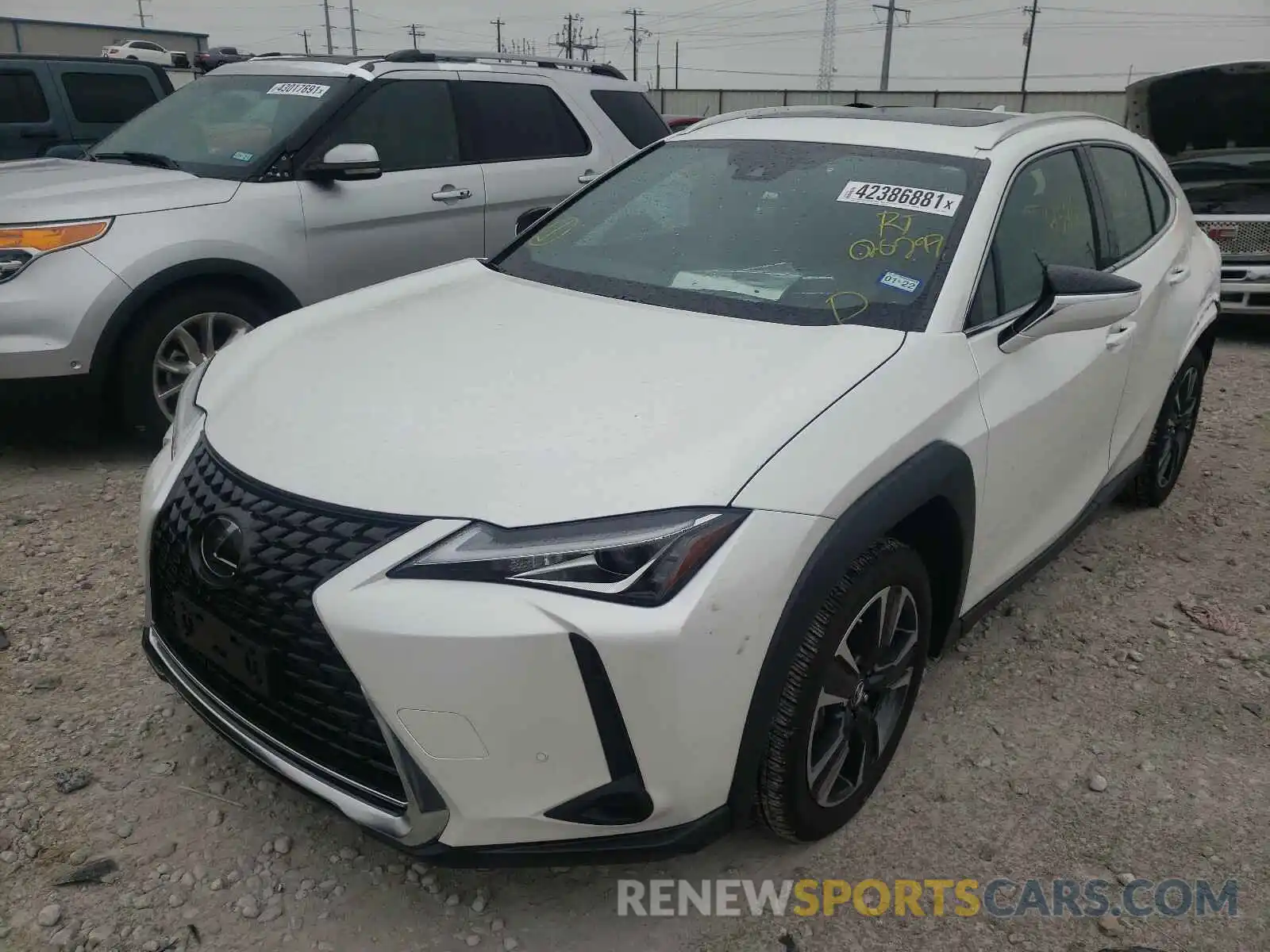 2 Фотография поврежденного автомобиля JTHY3JBH3K2020297 LEXUS UX 200 2019