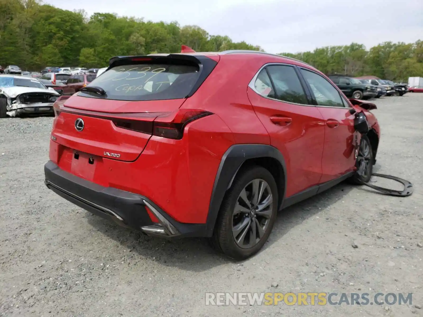 4 Photograph of a damaged car JTHY3JBH4K2003539 LEXUS UX 200 2019