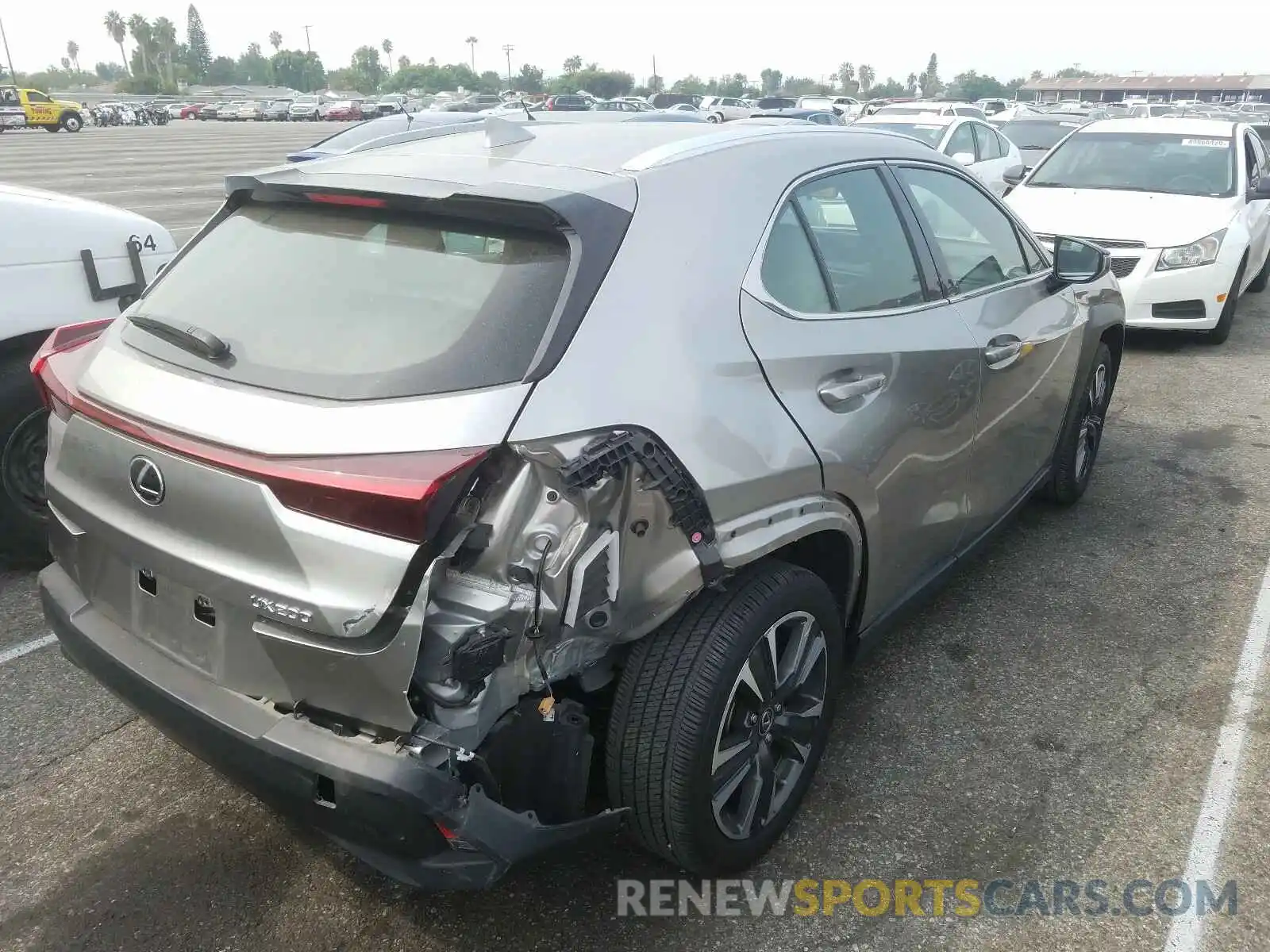 4 Photograph of a damaged car JTHY3JBH4K2007817 LEXUS UX 200 2019