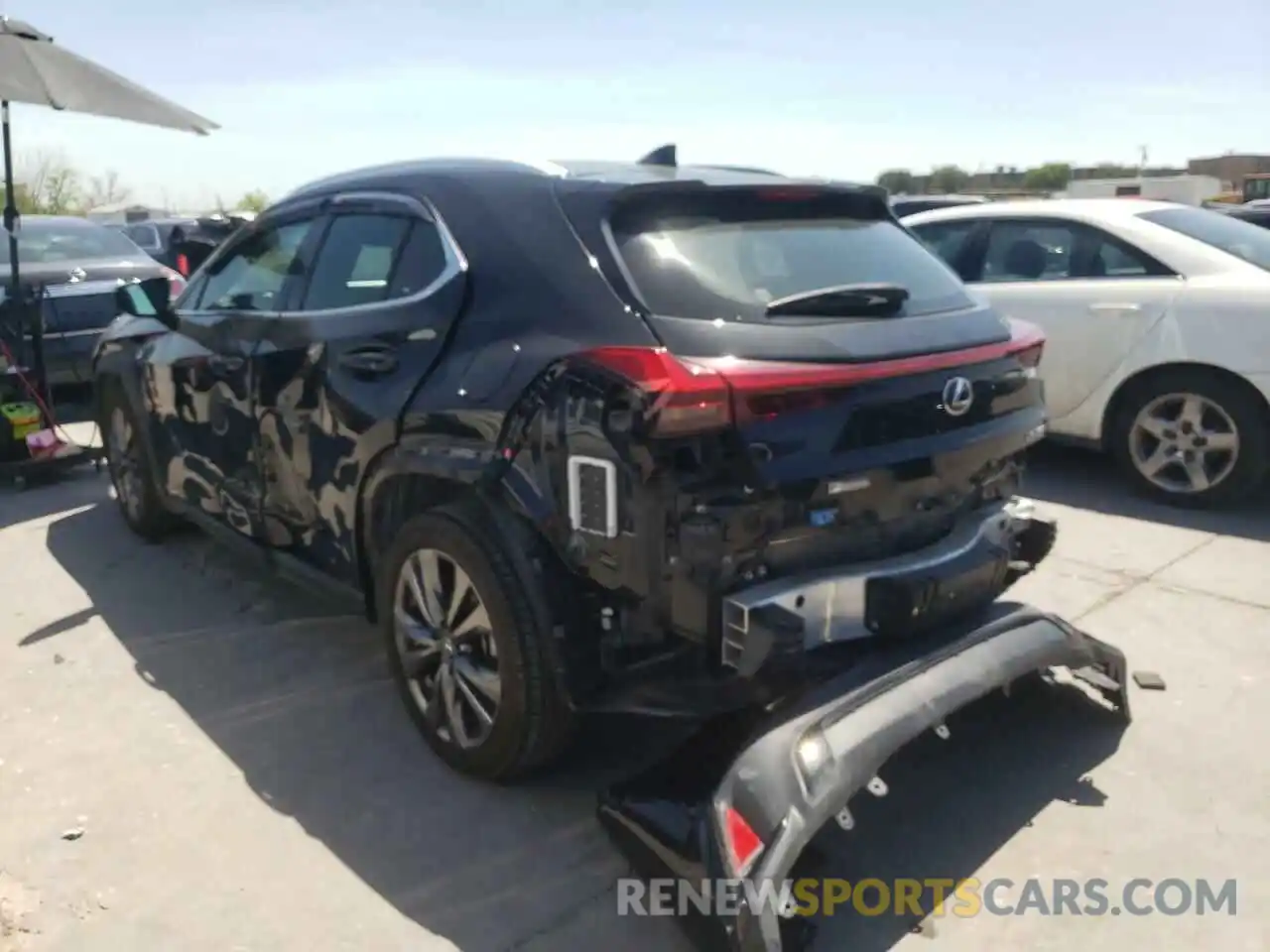 3 Фотография поврежденного автомобиля JTHY3JBH5K2004621 LEXUS UX 200 2019