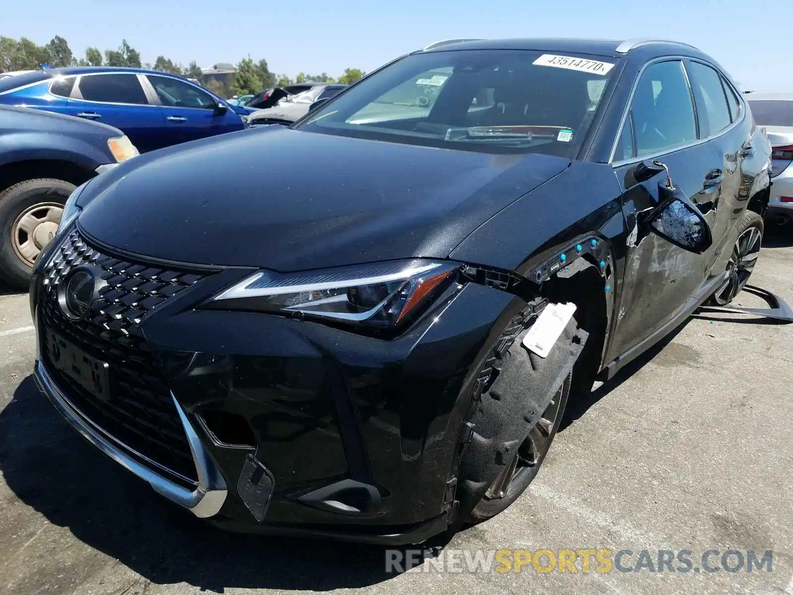 2 Photograph of a damaged car JTHY3JBH5K2015036 LEXUS UX 200 2019