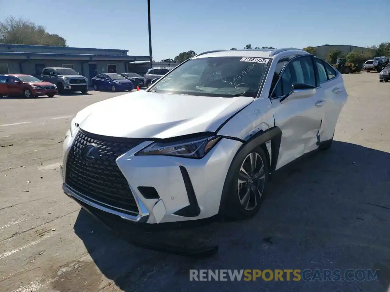 2 Фотография поврежденного автомобиля JTHY3JBH6K2004479 LEXUS UX 200 2019